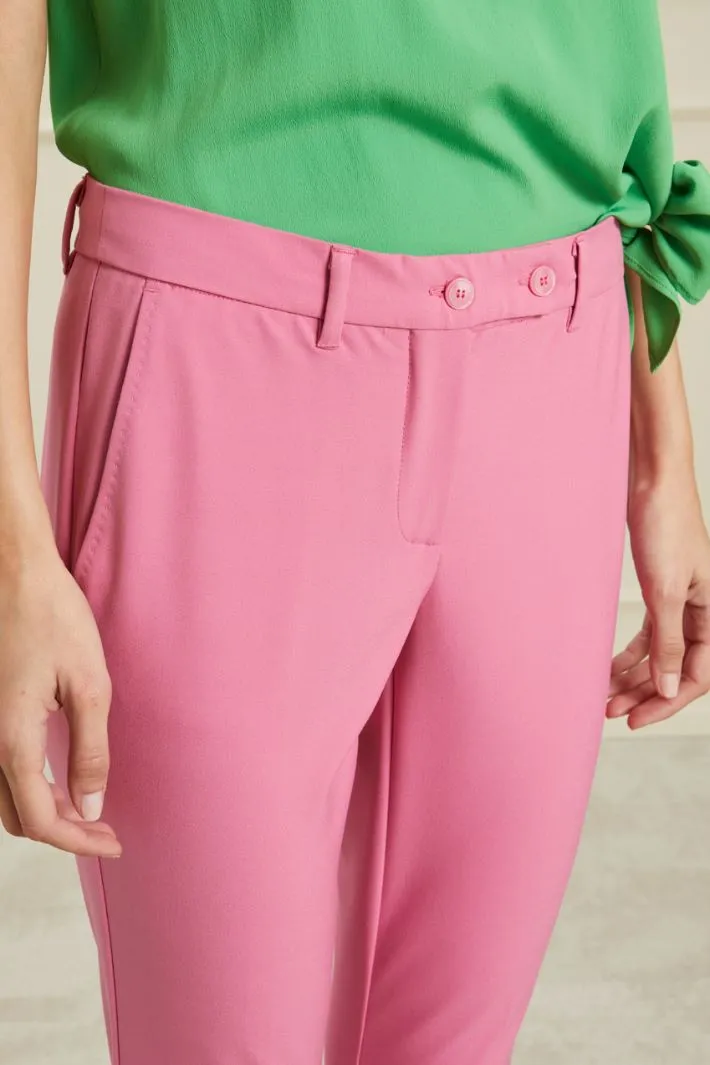 Pantaloni a sigaretta